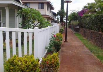 White Vinyl Gate 2