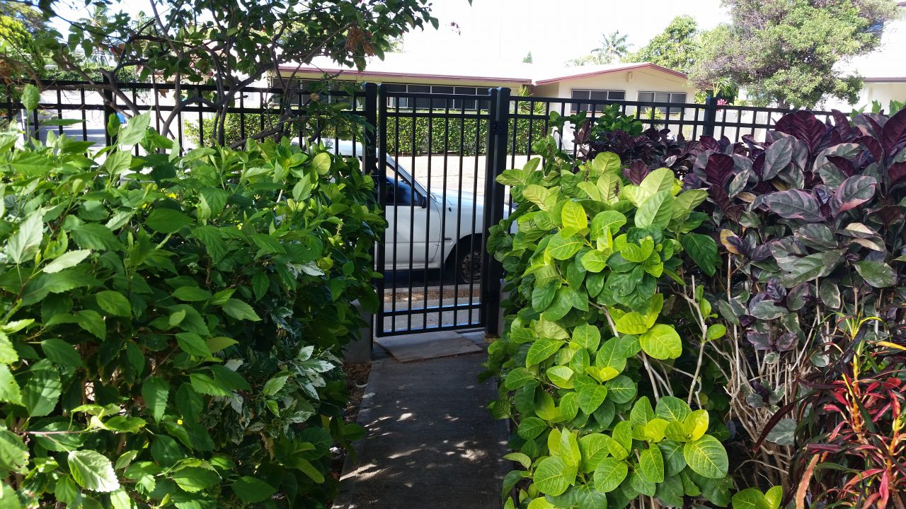 Oahu Entry Gate