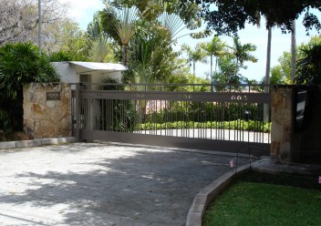 Ornamental Slide Gate Driveway