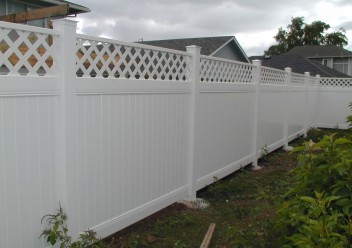 Vinyl Styled Fence