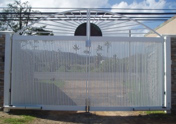 Large Driveway Gate