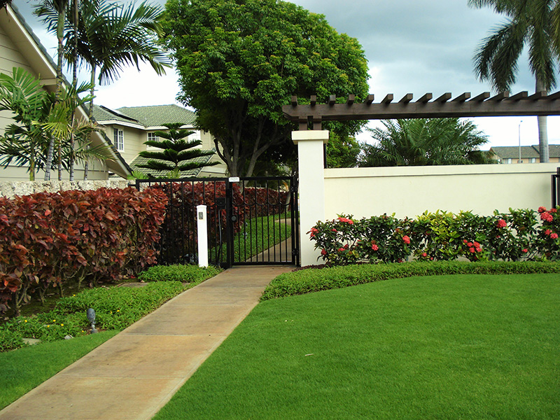 Oahu Gate Entry