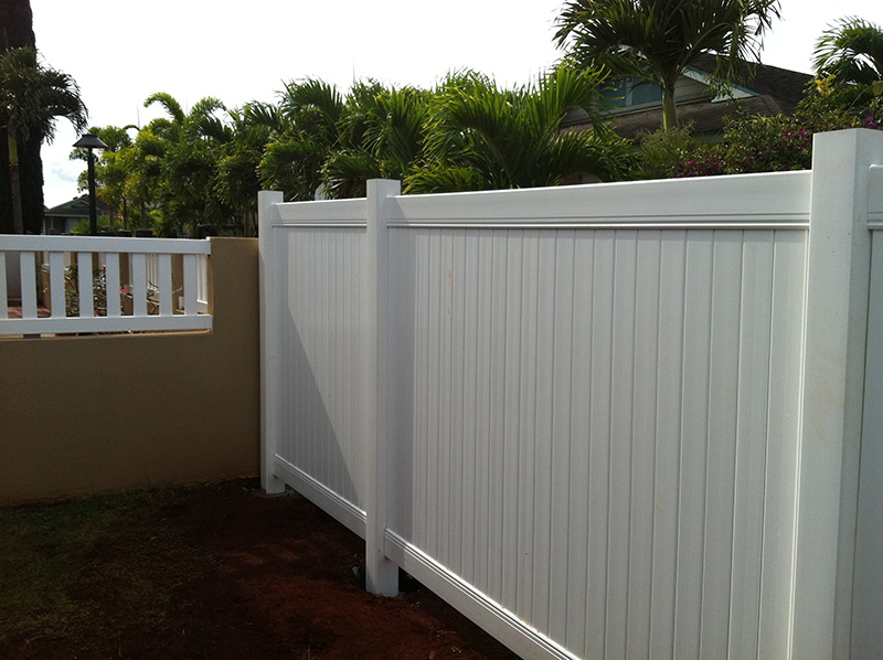 Vinyl Privacy Fence White