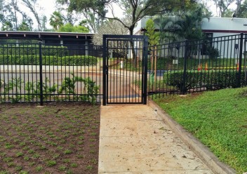 Front Main Hawaii Gate
