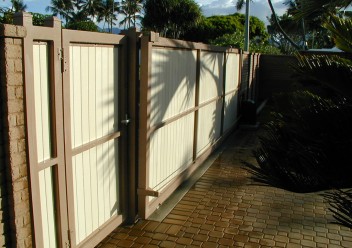 Brown Vinyl Gate