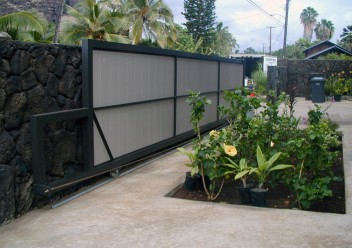 Vinyl Slide Gate